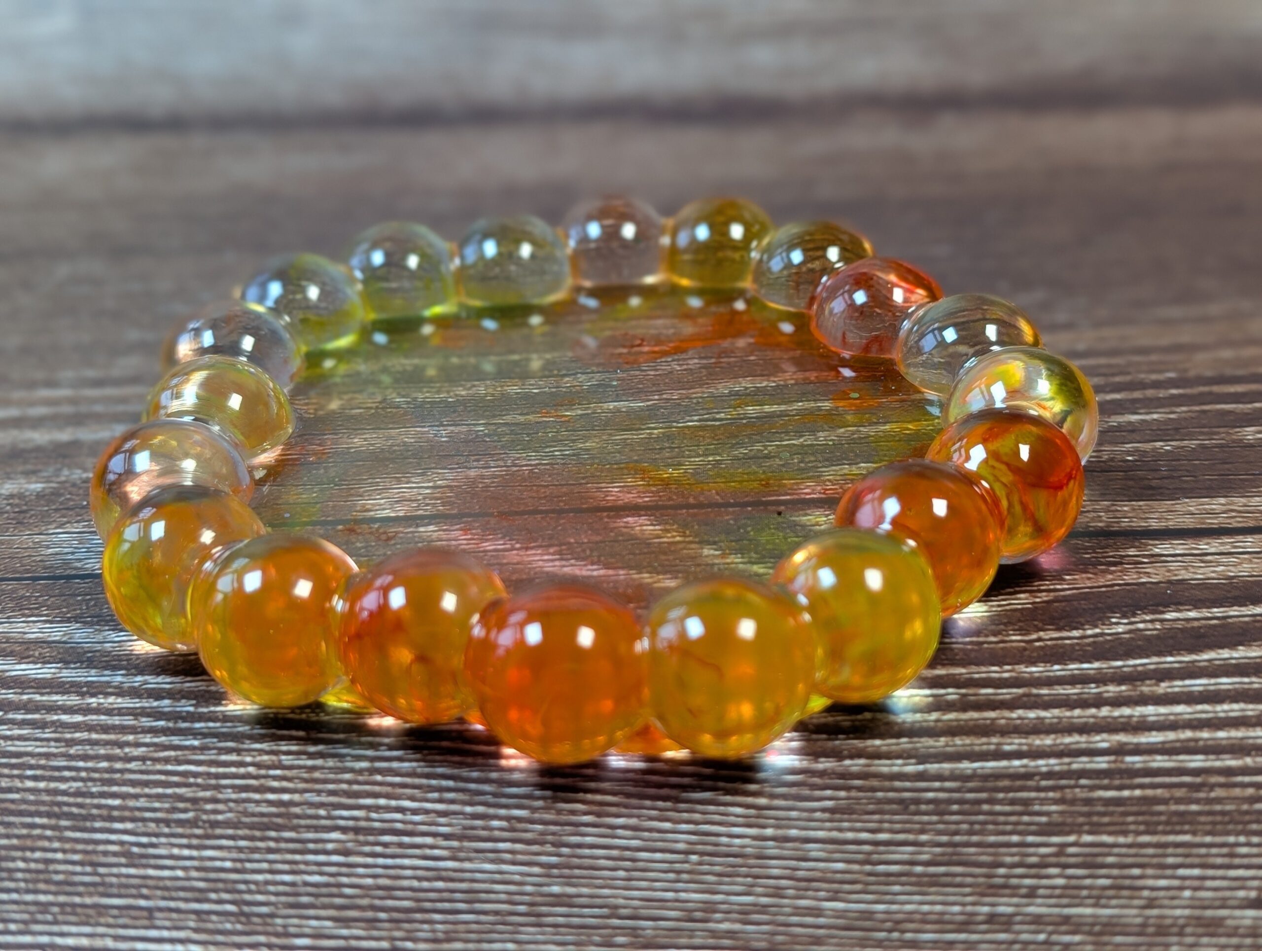 Bubble Edge Resin Tray – Bloom in Amber - Image 6