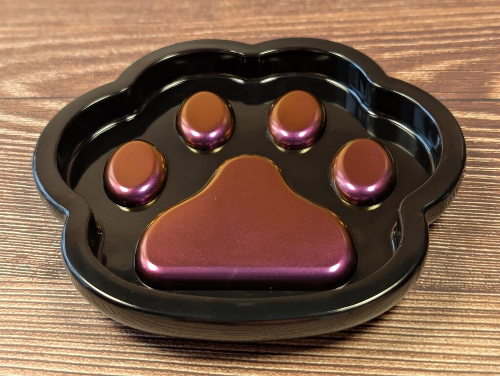Paw Dish Magenta Chrome
