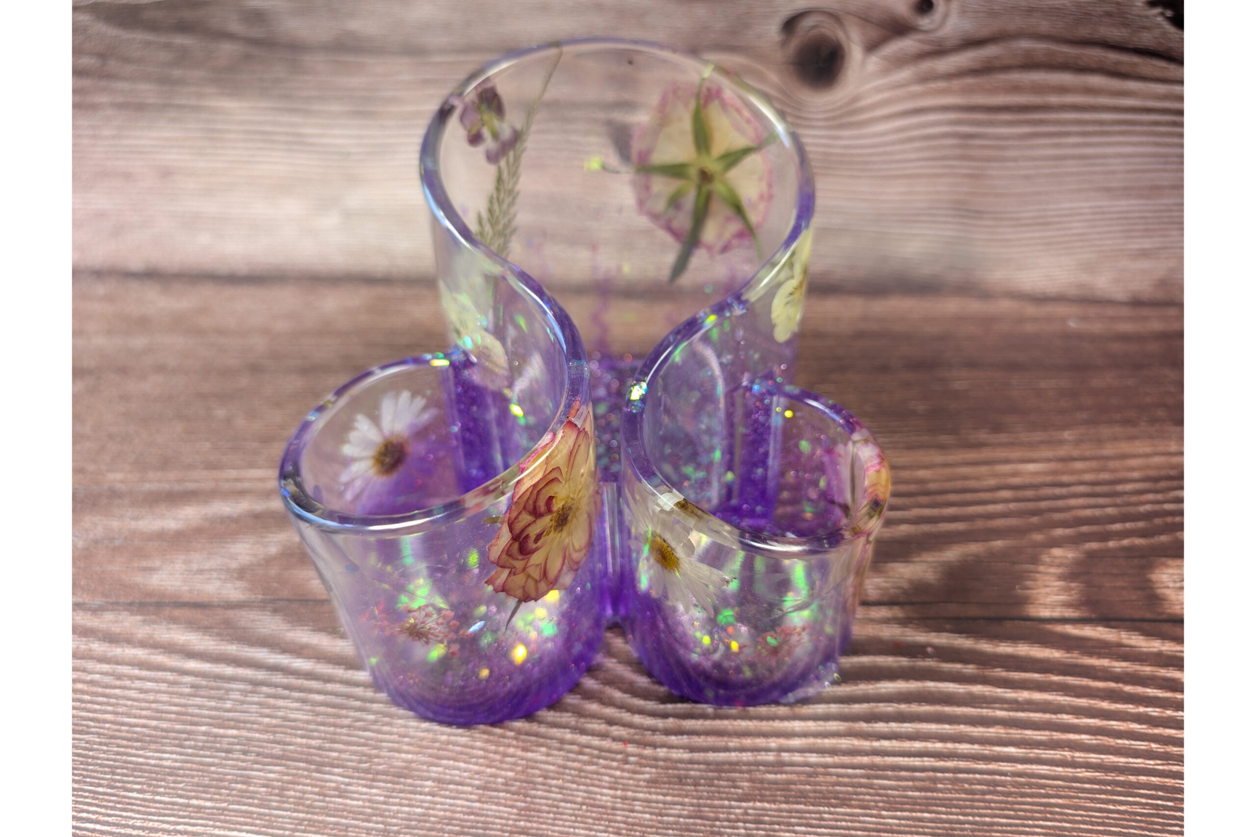 Triple-Chamber Resin Organiser – Pressed Flowers & Purple Sparkle - Image 5