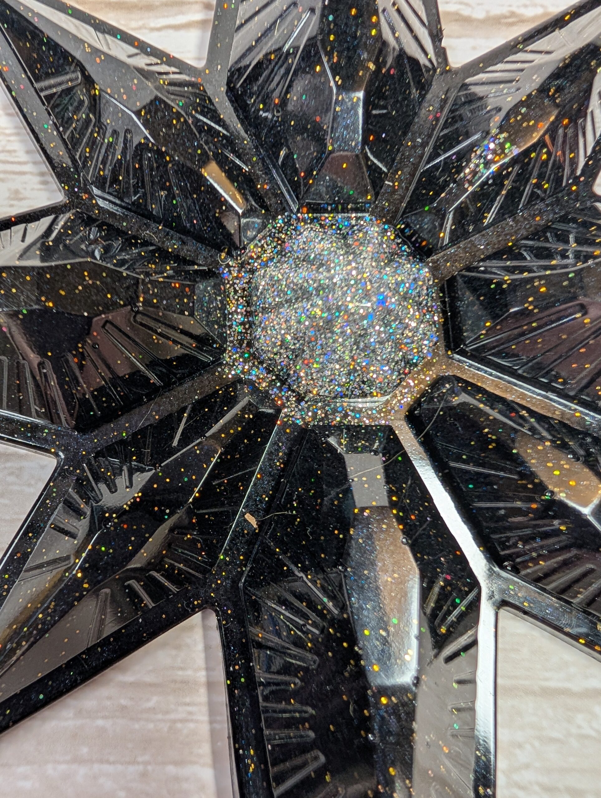 Handmade Chameleon Star Ornament – Monochrome - Image 4