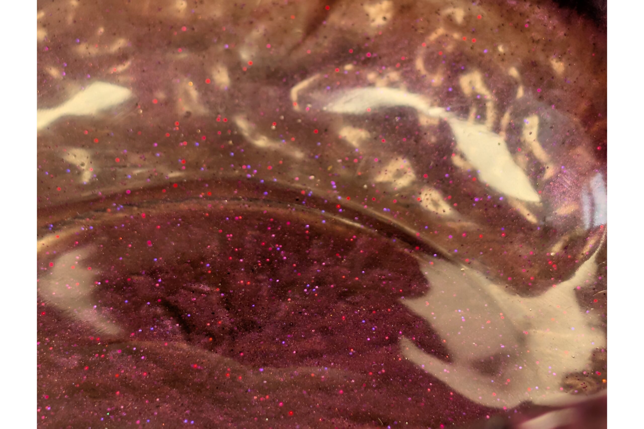 Mulberry Velvet Resin Bowl - Image 4