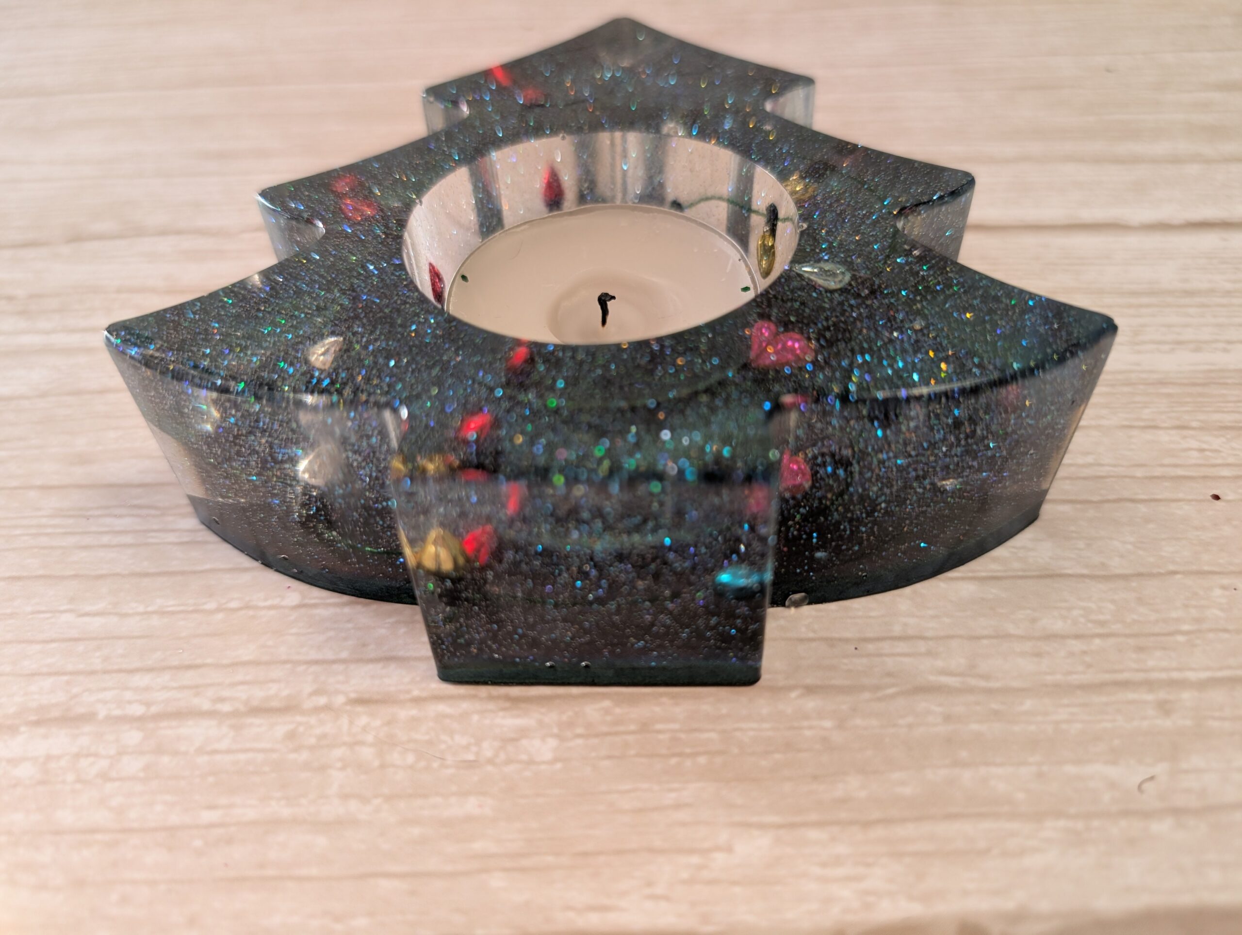 Handmade Resin Christmas Tree Tealight Holder - Image 8