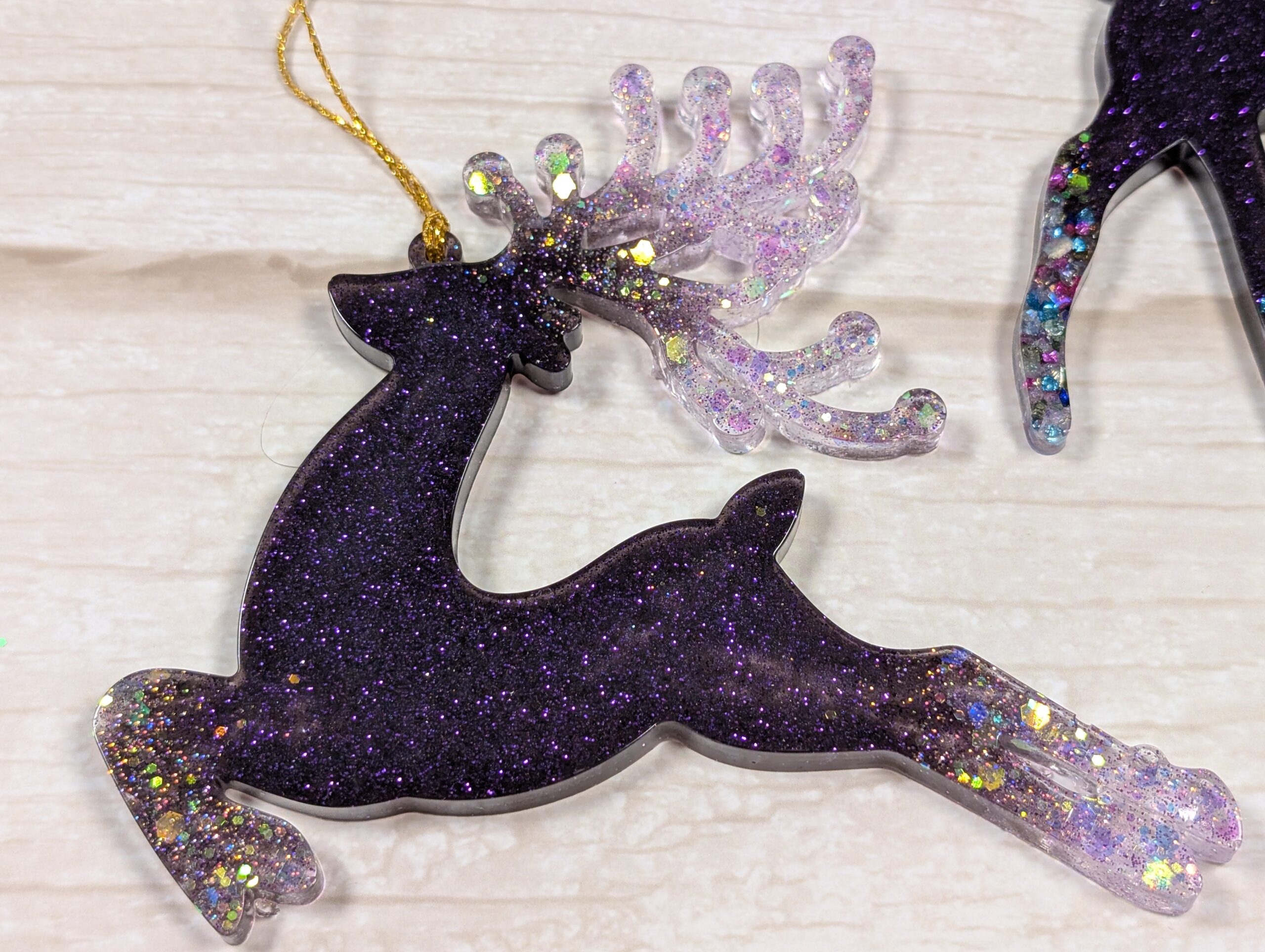 Handmade Resin Reindeer Christmas Ornaments - Image 13