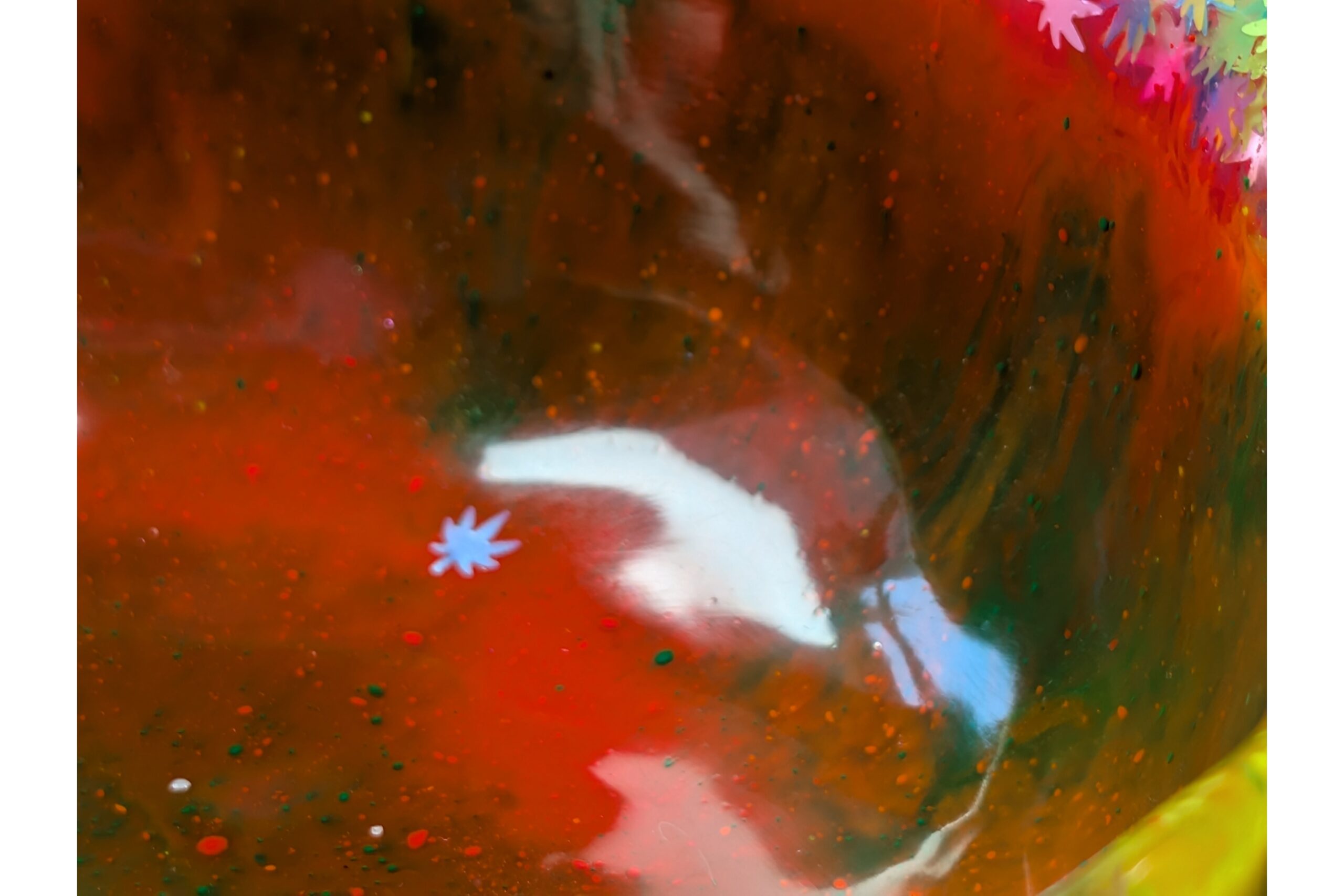 Fiesta Textured Resin Bowl – Hand-crafted one-off - Image 3
