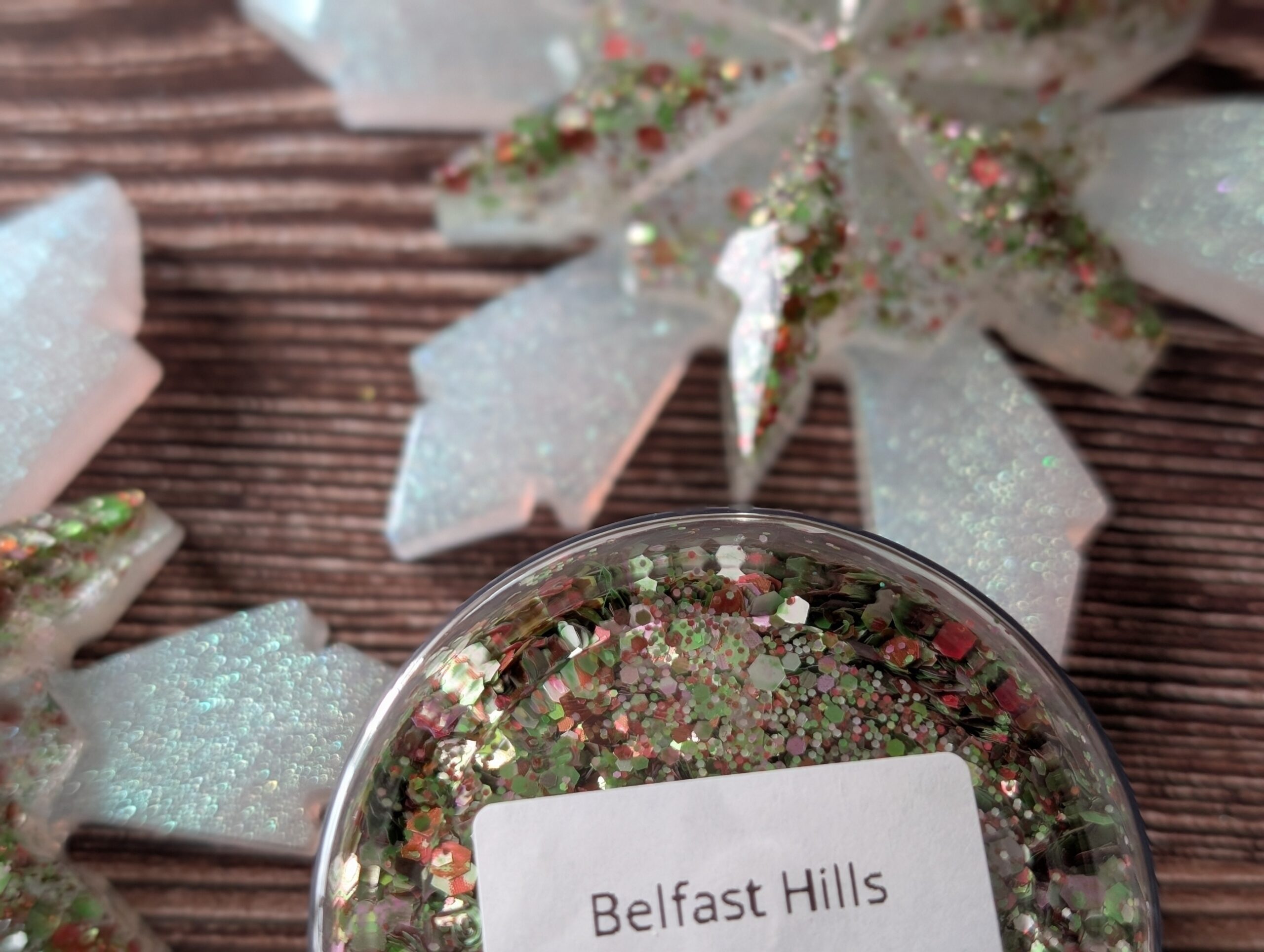 Handmade Resin Snowflake Ornament - Belfast Hills - Image 4