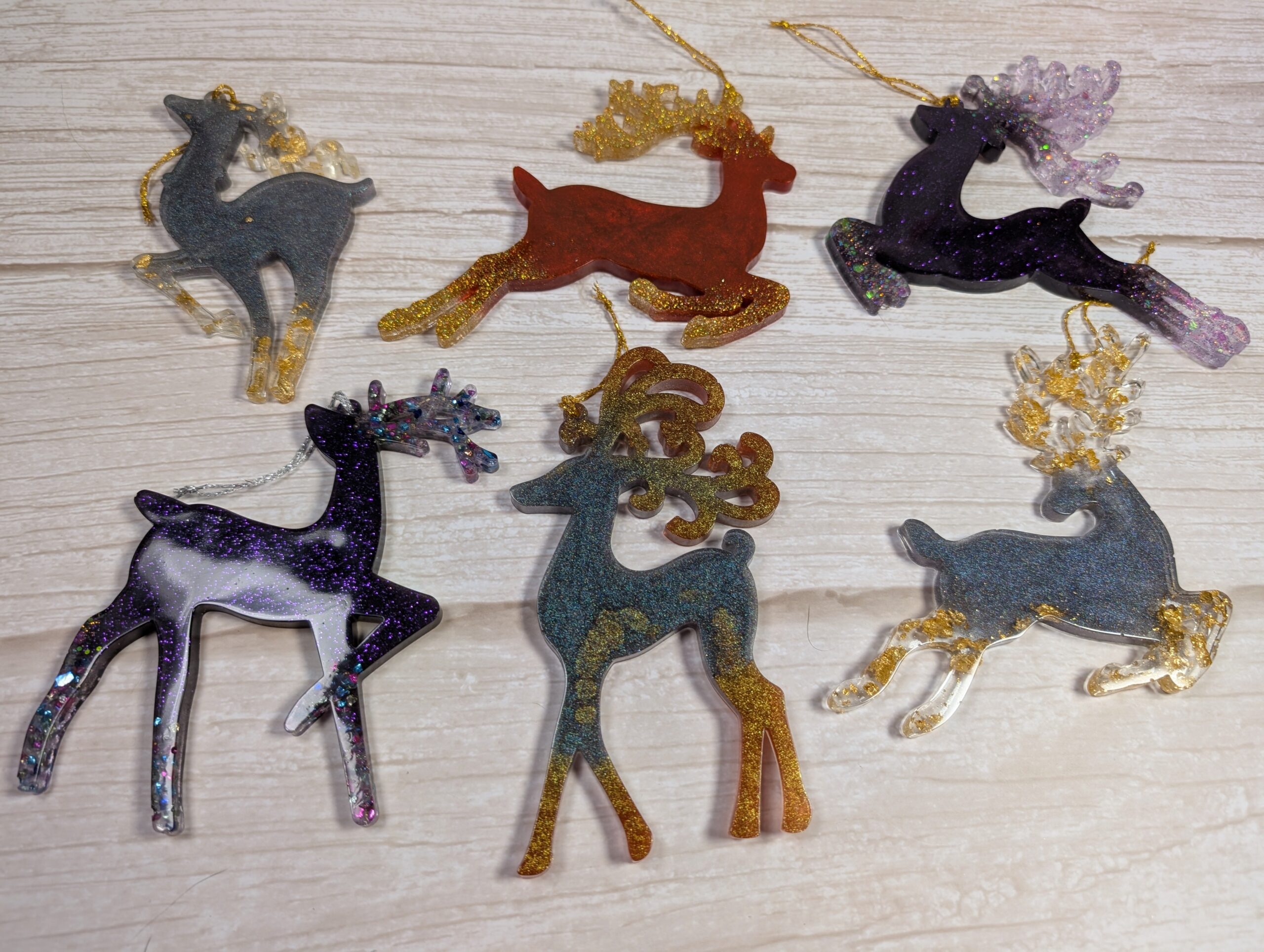 Handmade Resin Reindeer Christmas Ornaments - Image 11