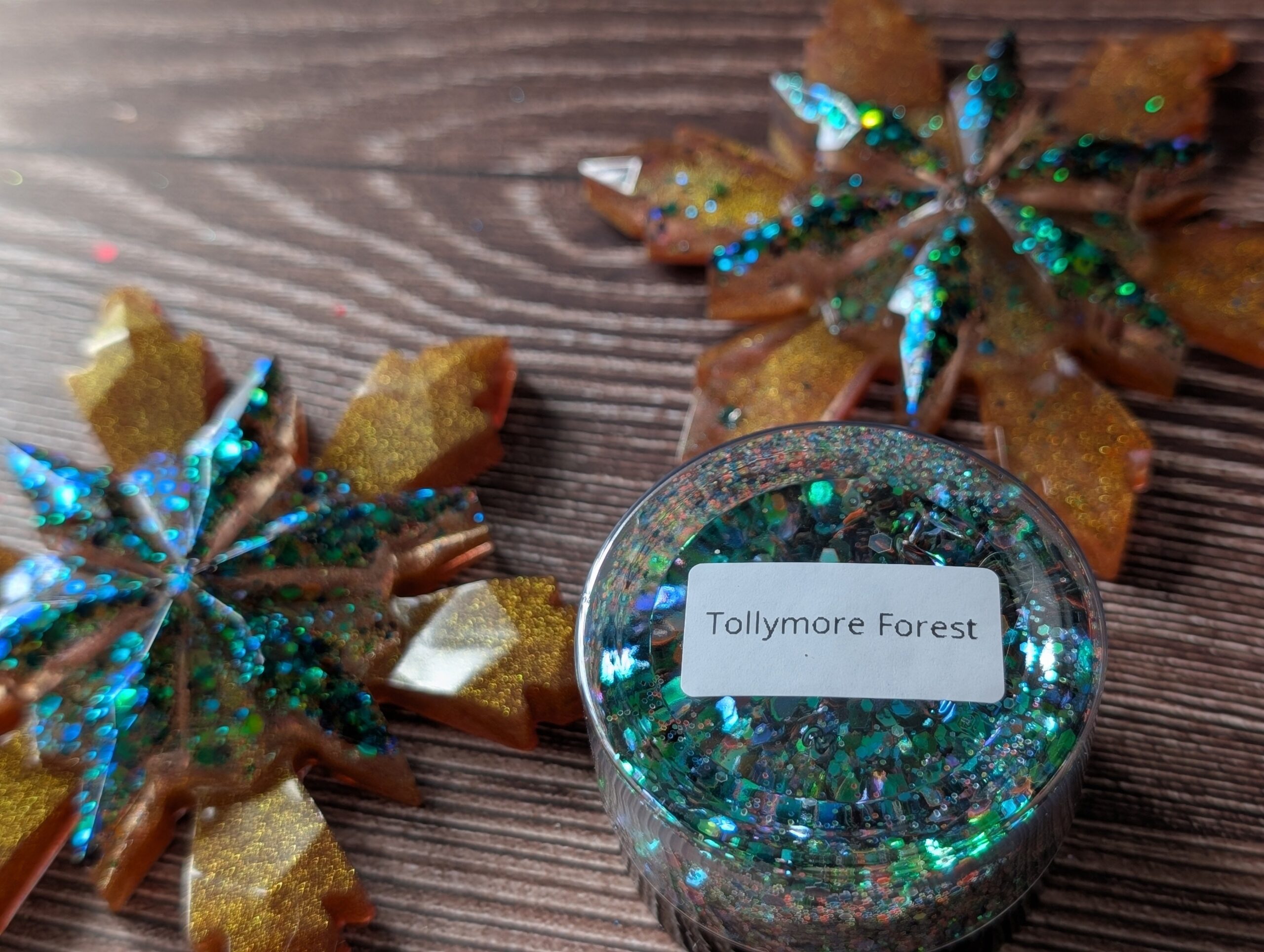 Handmade Resin Snowflake Ornament - Tollymore Forest - Image 3