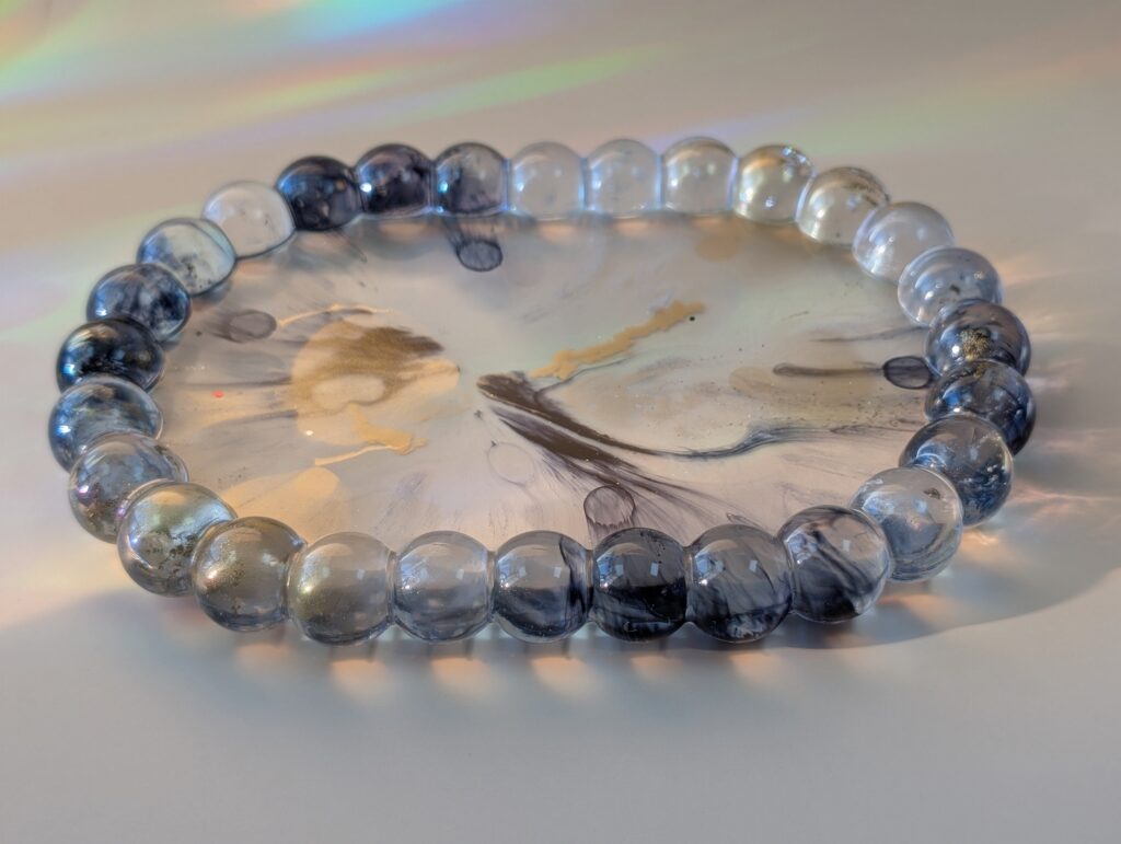 Oval Bubble Tray in Stormlight Gold