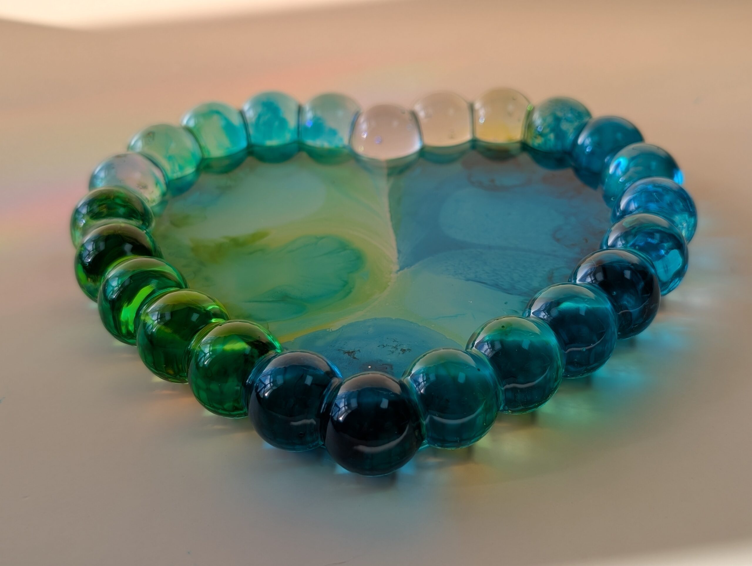 Resin Heart Tray - Straya - Image 4