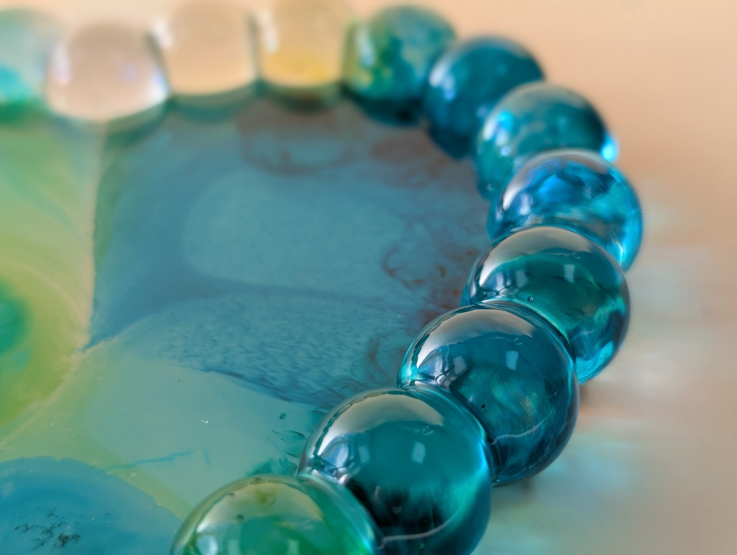 Resin Heart Tray - Straya - Image 2